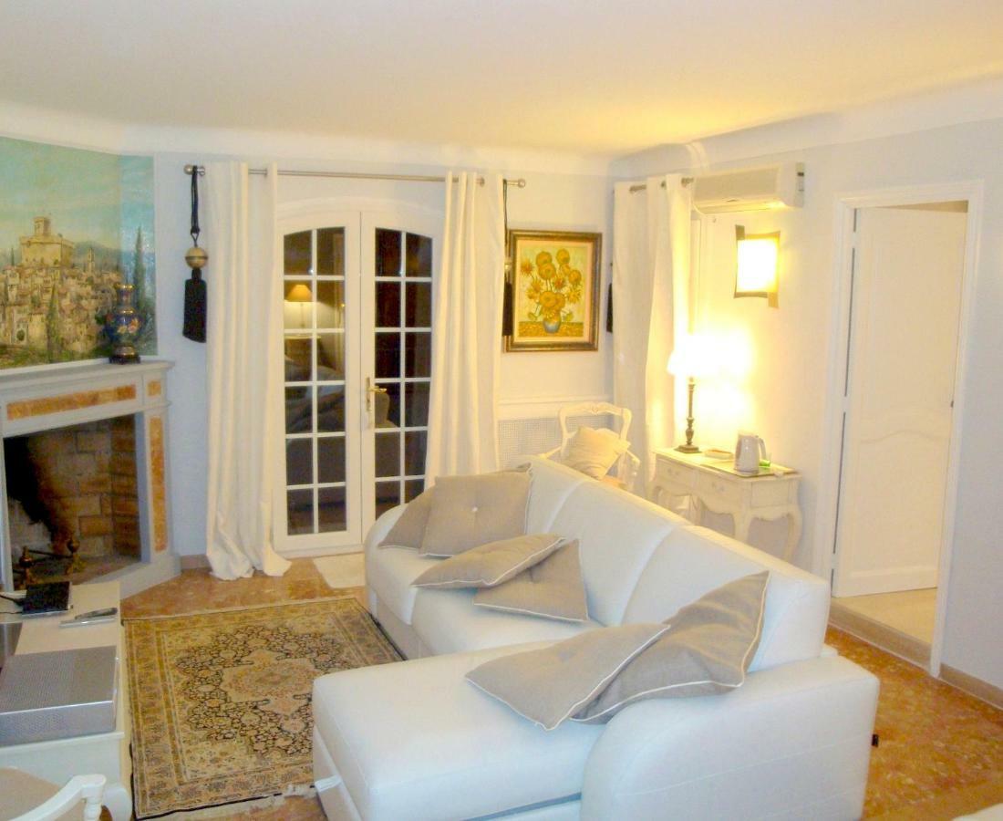 Suite Lit King-Size - Vue sur Mer