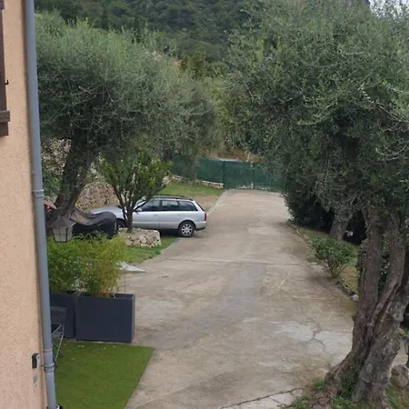 Aux Balcons du Riou avec vue mer 180 degrés-2